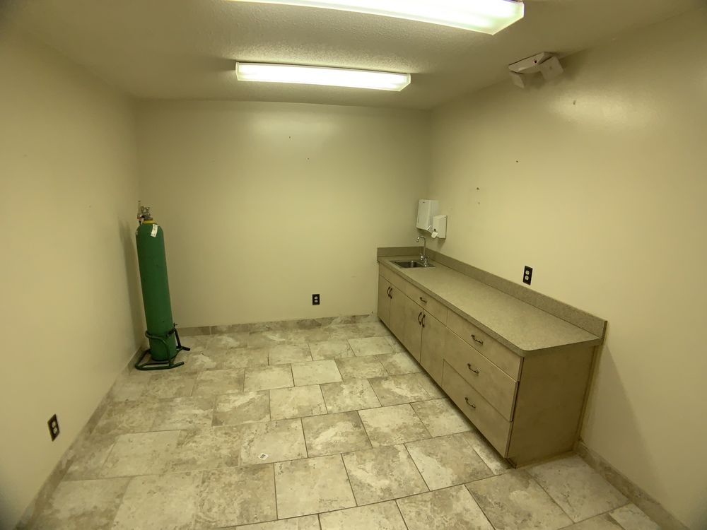 Hyde Park Medical Building & Land: 502 S Magnolia Ave, Tampa, FL 33606